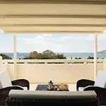 Aithra -agios Petros Andros Casa de Férias Gavrio