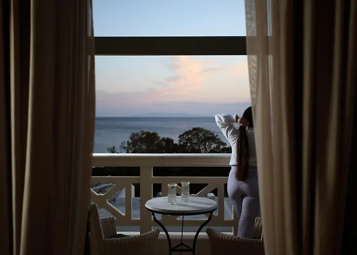 Aithra -agios Petros Andros Casa de Férias Gavrio