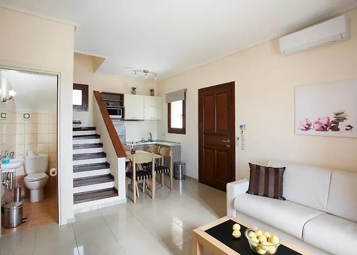 Aithra -agios Petros Andros Casa de Férias Gavrio